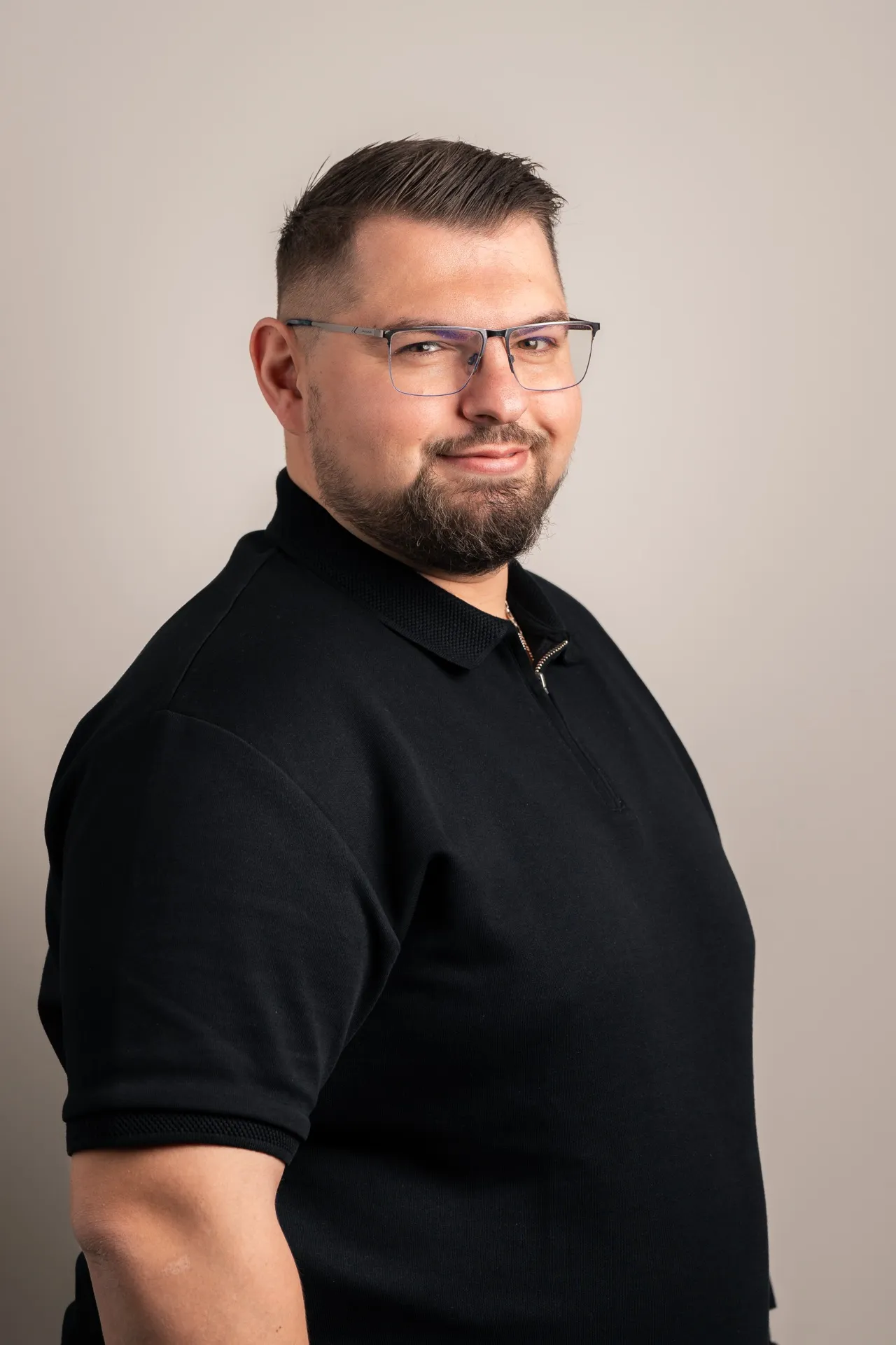 Fatri Ziba, Sachbearbeiter und Bauleiter bei der elektro scherzinger ag