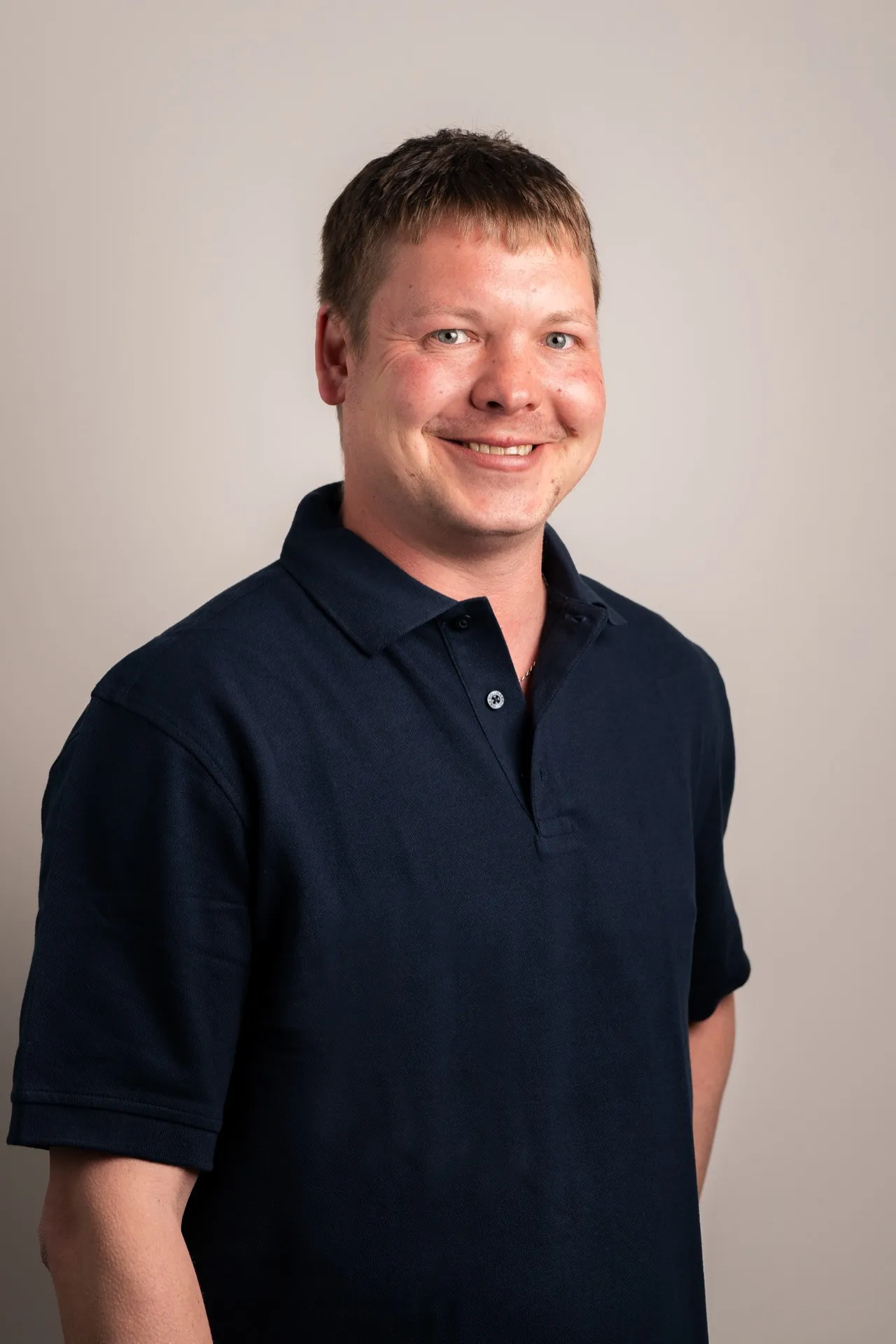 Leon Arnold, Bauleiter und Berufsbildner bei der elektro scherzinger ag